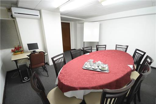 SALA EVENTO FIRENZE.jpg