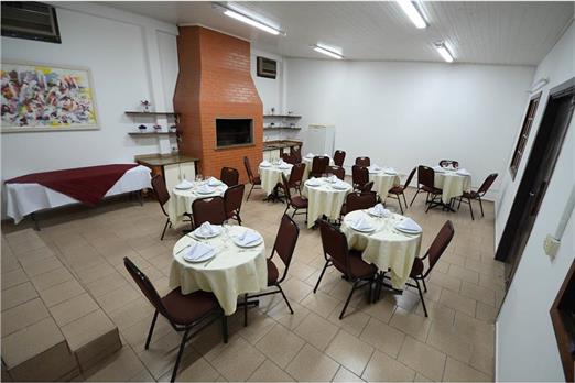 SALA EVENTO CHURRASQUEIRA 1.jpg