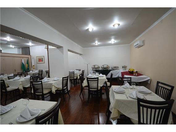 SALA EVENTO GENOVA.jpg