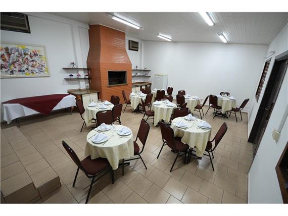 SALA EVENTO CHURRASQUEIRA 1.jpg