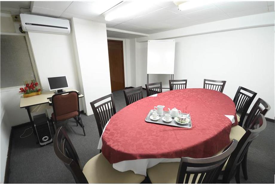 SALA EVENTO FIRENZE.jpg