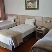 Standard Triplo Twin