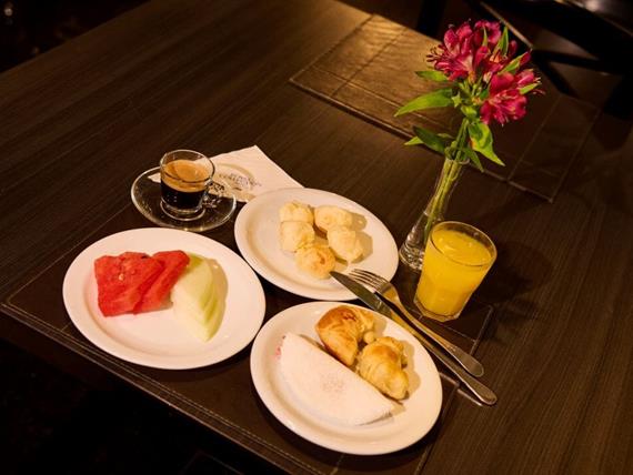 cafe da manha.jpg