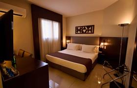 Luxury couple of Royal Collection Paulista (antigo Royal Boutique Jardins)