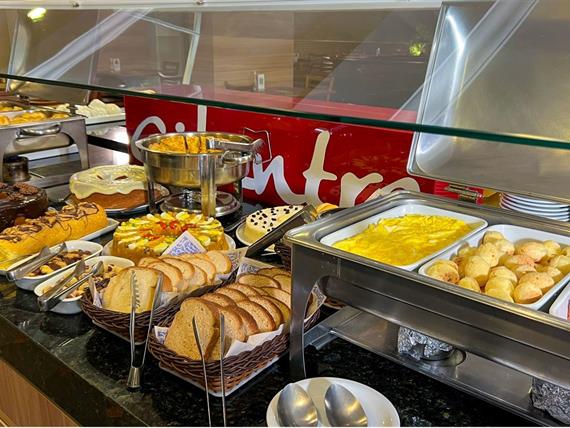 café 1.jpg