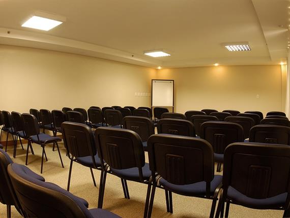 Exe-Caxias-Sala-Carlos-barbosa-002.jpg