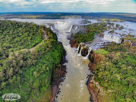 Cataratas - Copia.jpg