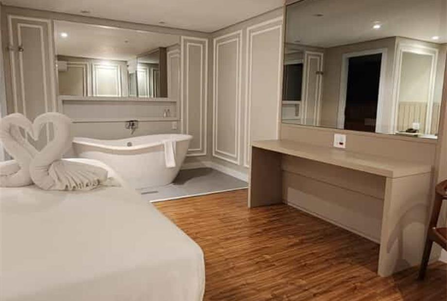 whatsapp image 2023-08-09 at 14.39.18-min.jpeg