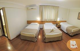 Apartamento Triplo Solteiro do Del Rey Quality Hotel - Foz do Iguaçu