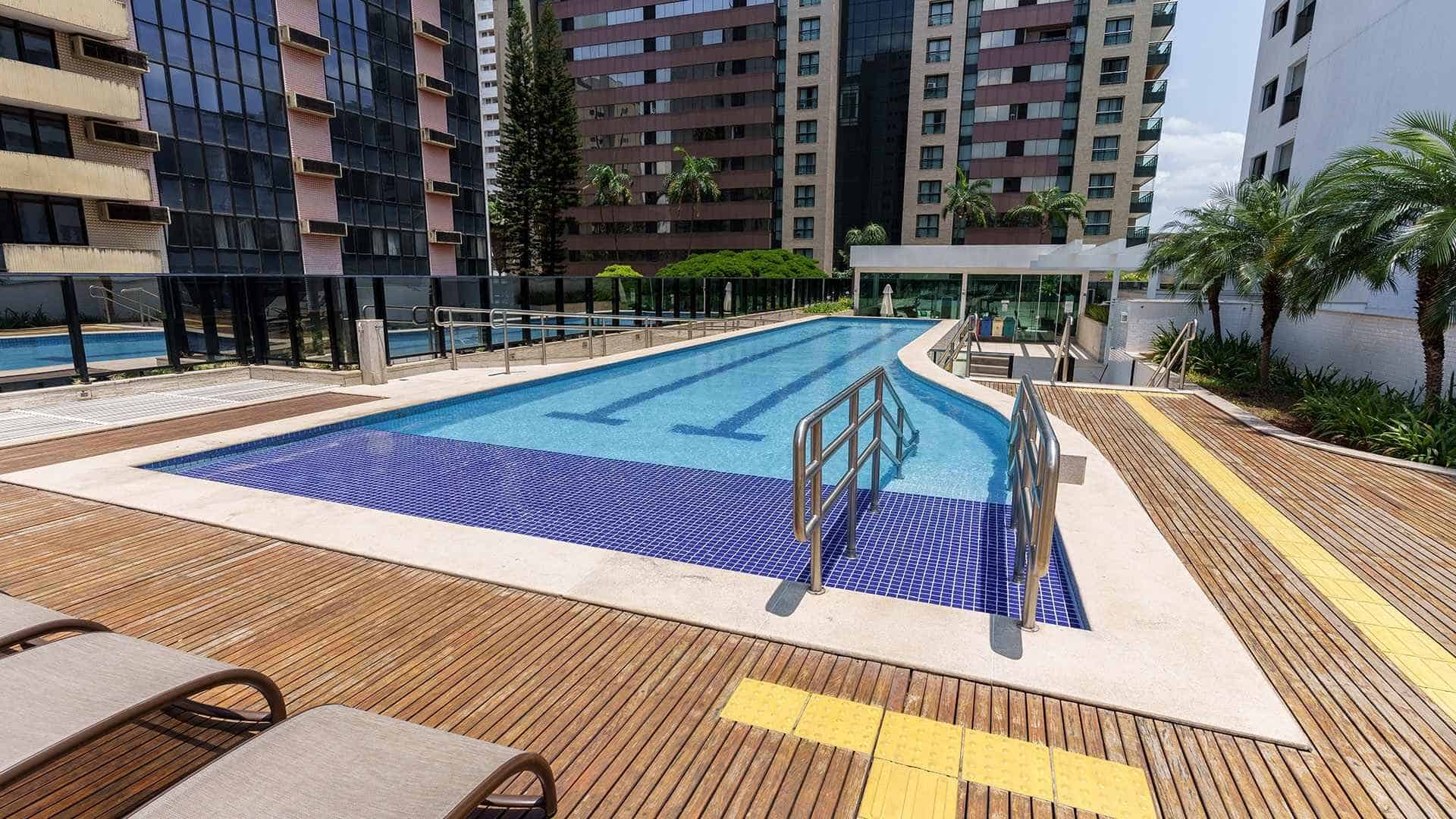 Illustrative image of Athos Bulcão Hplus EXECUTIVE