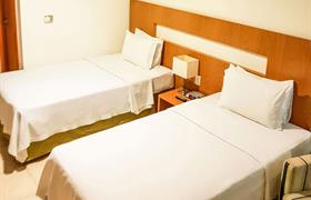 APARTAMENTO TWIN do Naoum Hotel