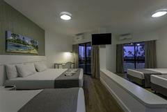 SUITE PLUS QUADRUPLO