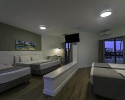 SUITE PLUS QUADRUPLO