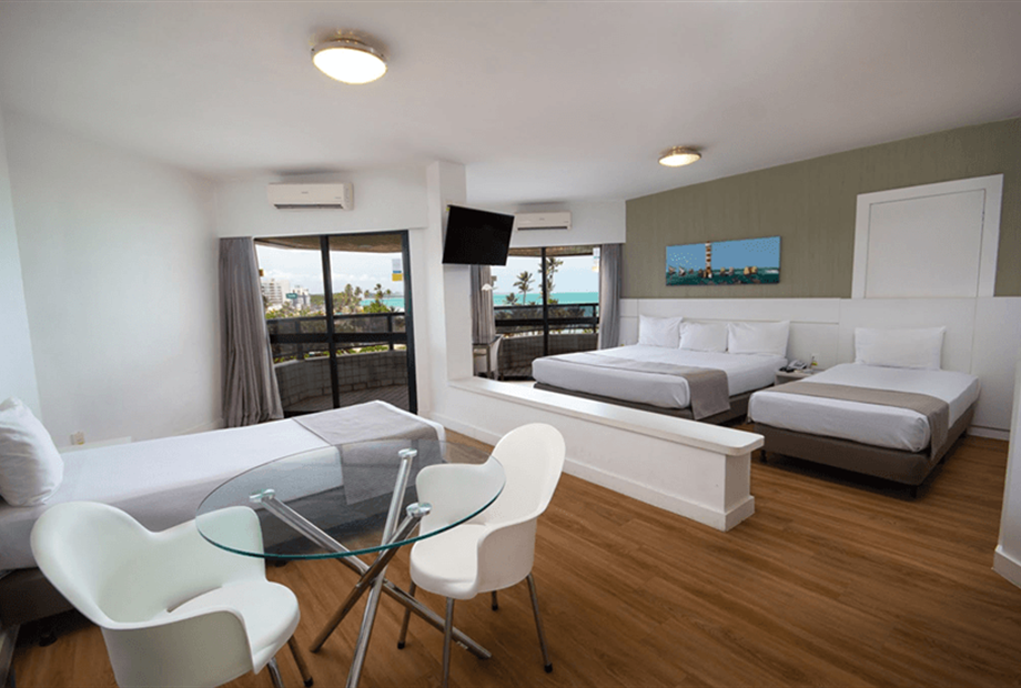 suíte plus  quadruplo.png