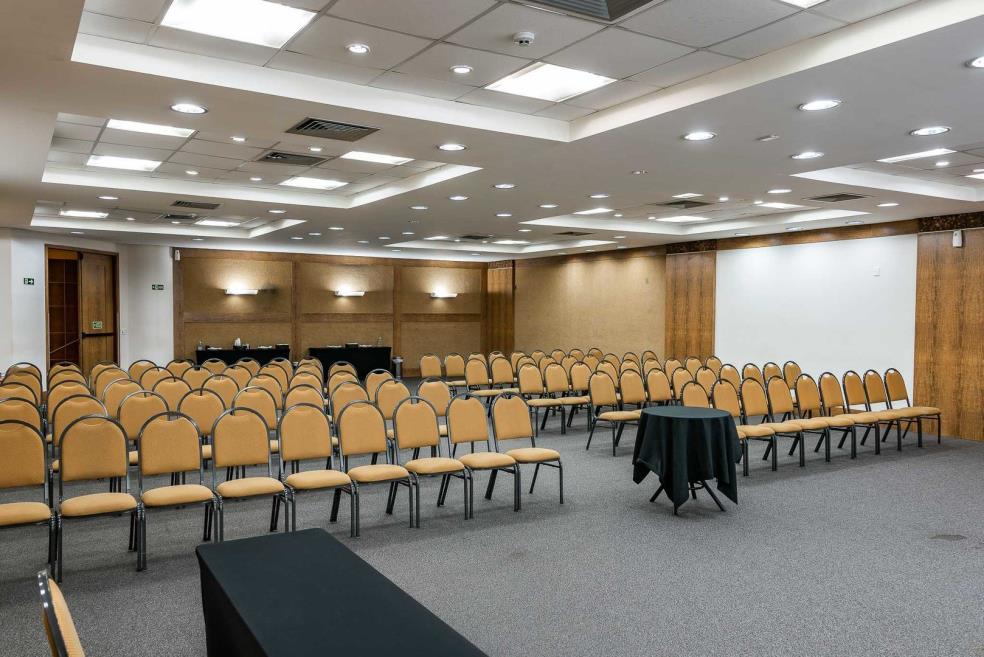 sala imbuia (7).jpg