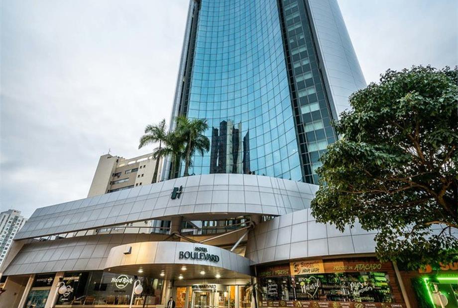 fachada hotel (7).jpg