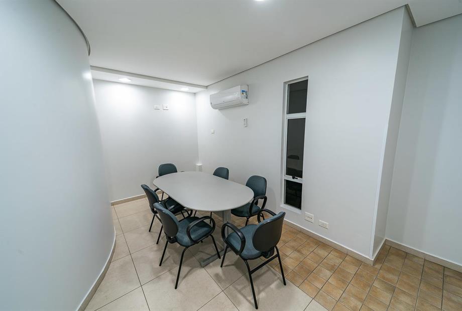 sala office 2 (2).jpg