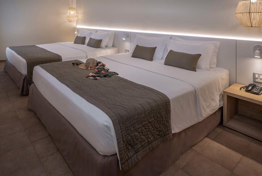 1.familia prime lateral mar.jpg