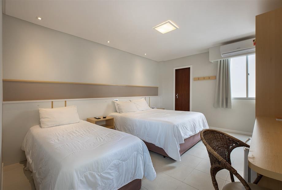 casal com solteiro2 b.jpg