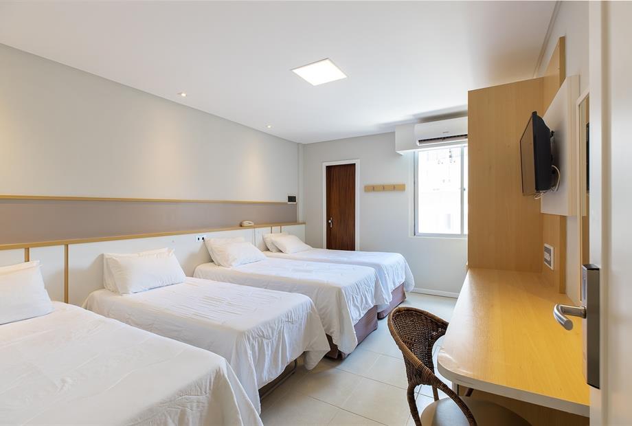 triplo com bicama b.jpg