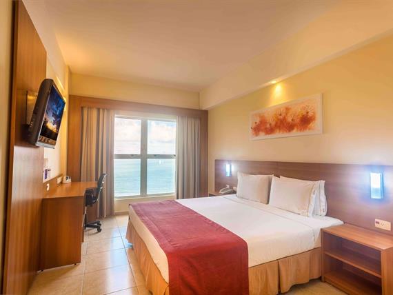 13-compressed (3).jpg