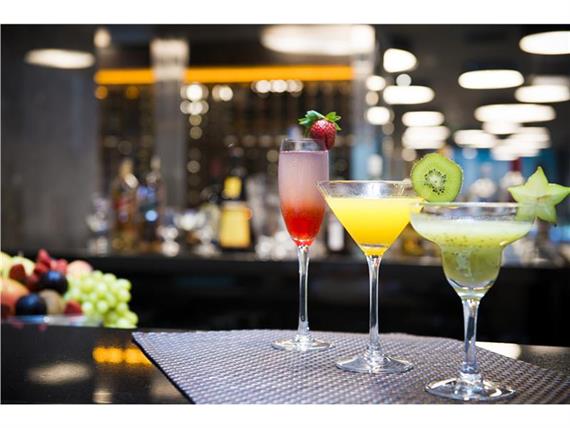 Drinks Lobby Bar.jpg