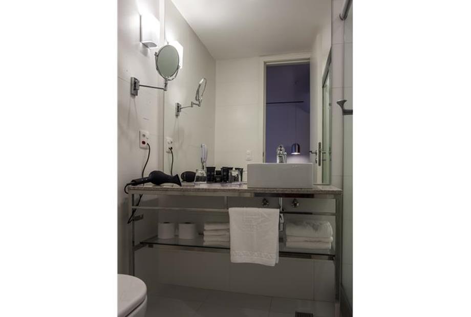 banheiro standard.jpg