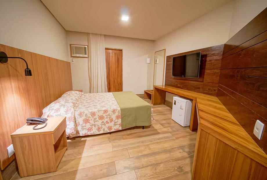 dfs07923 (1)_11zon.jpg