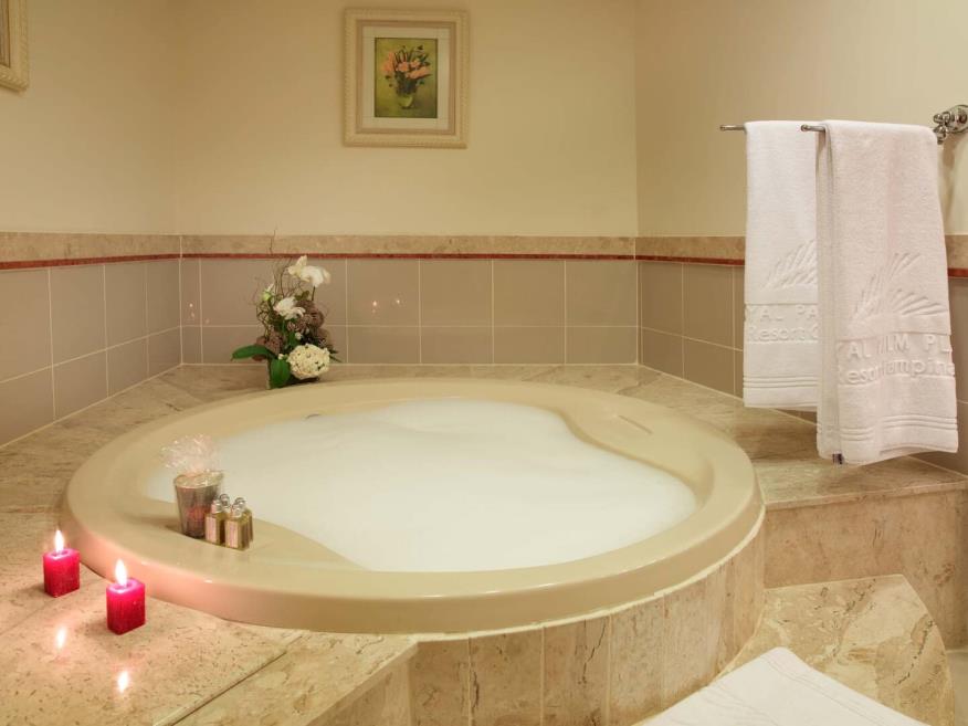 plaza_grandsuite-2.jpg