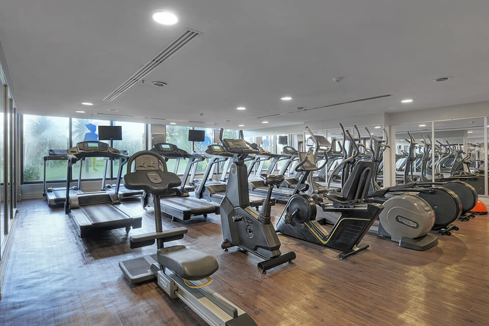 hotel_deville_salvador-academia_1.jpg
