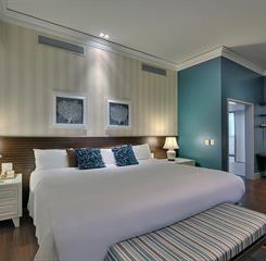 hotel_deville_salvador-suite_1.jpg
