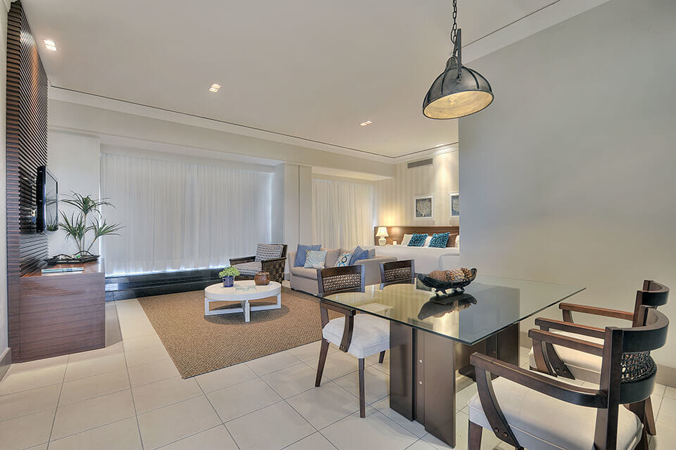 hotel_deville_salvador-suite_4.jpg