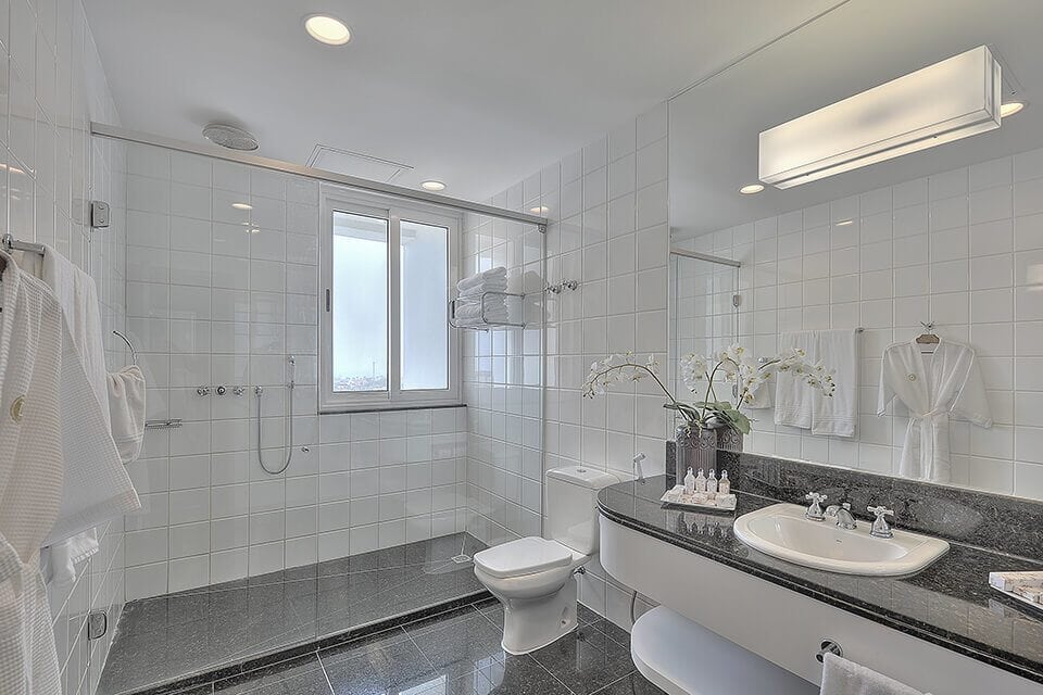 hotel_deville_salvador-suite_6.jpg