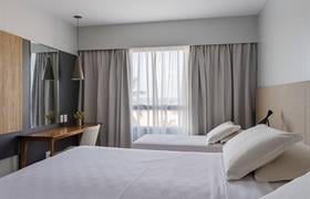 SUPERIOR CASAL COM CAMA EXTRA do Praiano Hotel