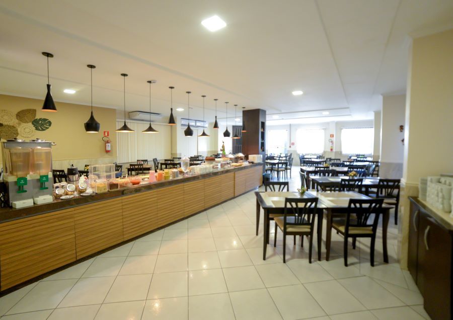 restaurante cvc.jpg