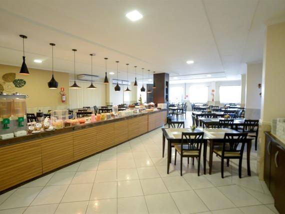 restaurante cvc.jpg
