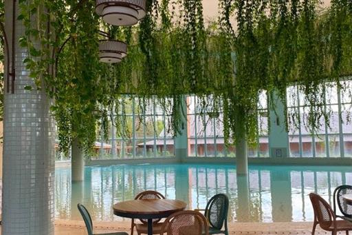 piscina coberta - dentro.jpg