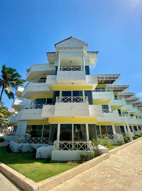 casadeplaya hotelamericas.jpg