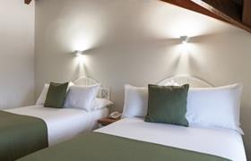 Suite P Queen Elizabeth of Las Américas Casa de Playa