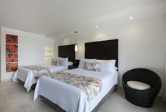 Superior con balcón