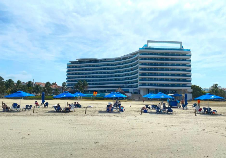 torre del mar hotel americas.jpg