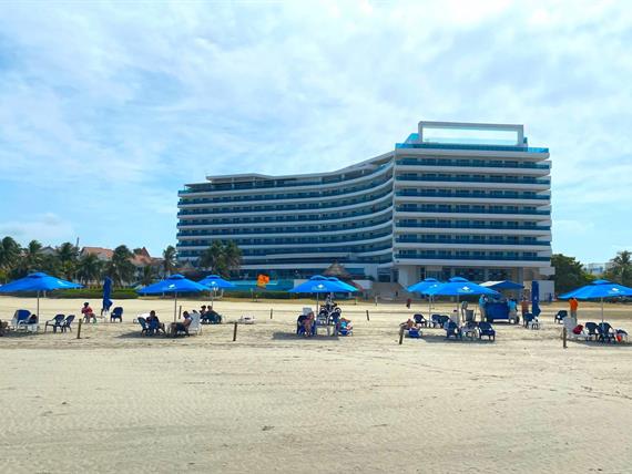 torre del mar hotel americas.jpg