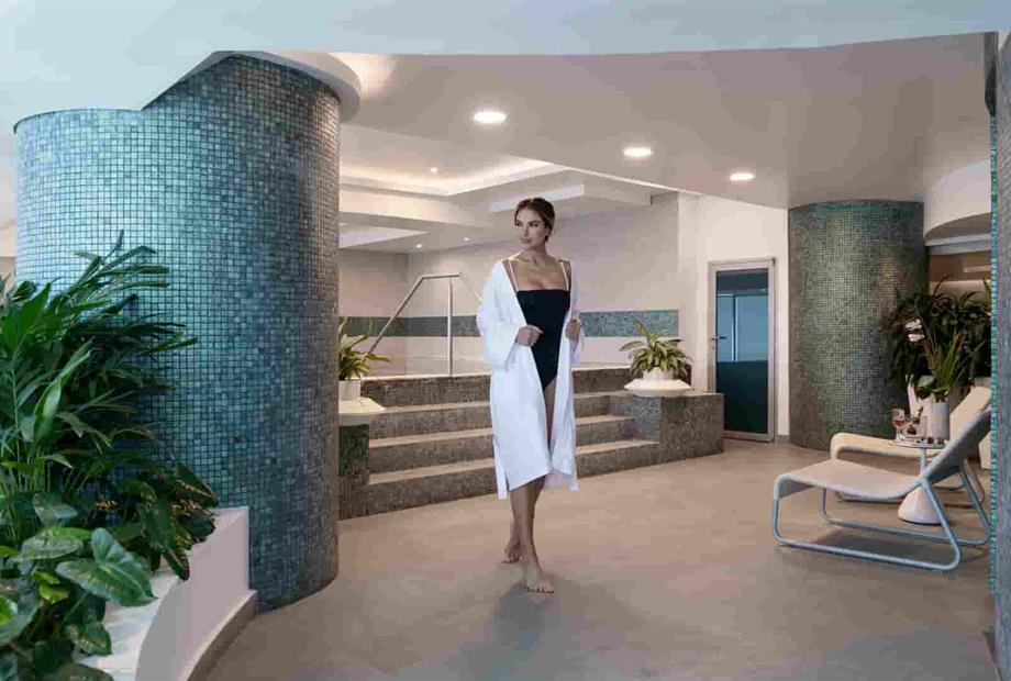 _urv3182_m ok_14_11zon.jpg