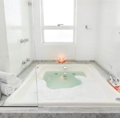 banheiro master (4).jpg