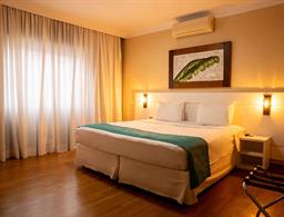 GoldMen Select Paulista - Capcana