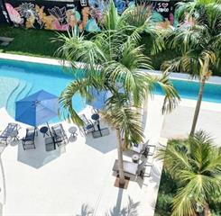 piscina de cima - edit.jpg