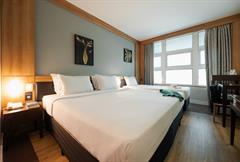 Premium Triplo - 1 Cama King e 1 Cama Solteiro