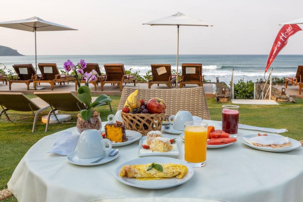 amorahotel-maresias--cafedamanha1.jpg