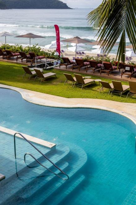 piscina 2 omnibees.jpg
