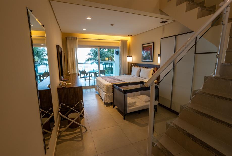 escadas mezanino.jpg